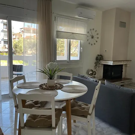 Alba Horizon Living アパート